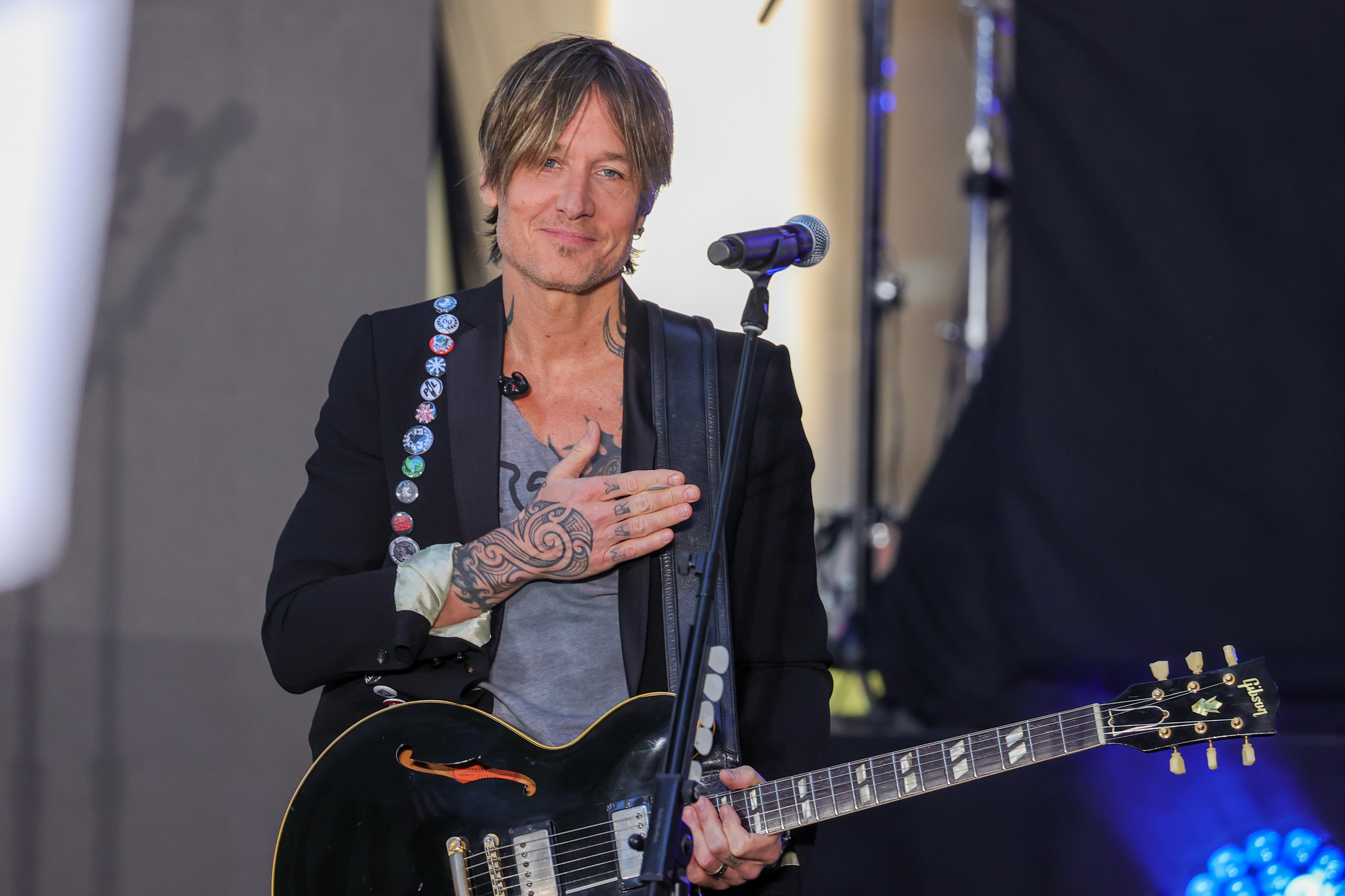 NEW YORK, NEW YORK - SEPTEMBER 03: Keith Urban Performs On 