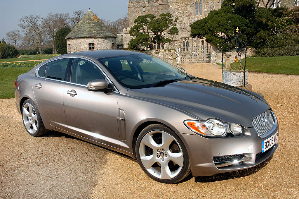 jaguar xf depreciation