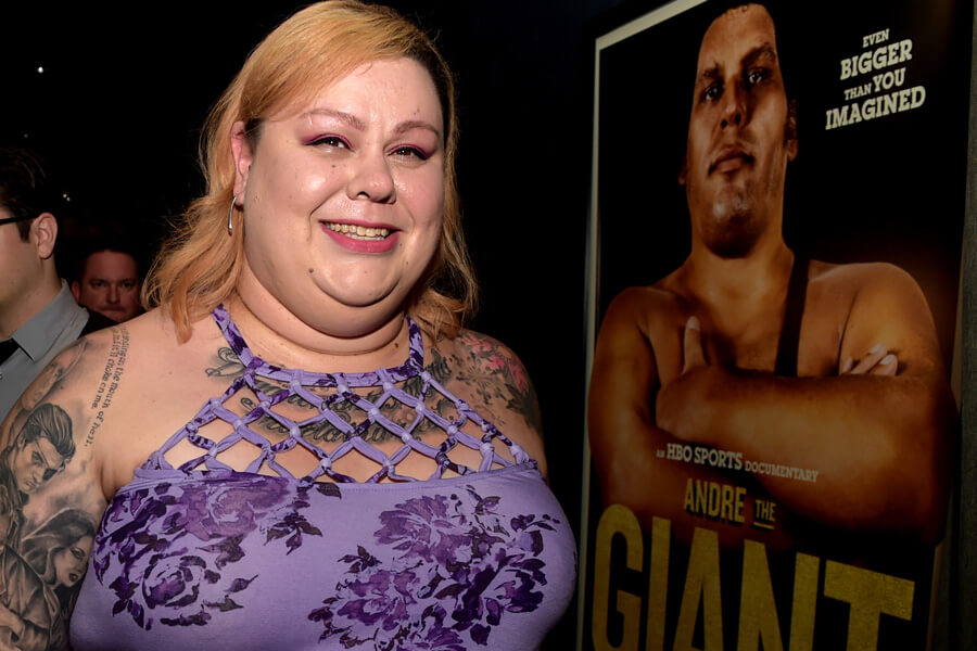 Robin-Roussimoff-is-Andre-the-giants-daughter-73328-73871.jpg