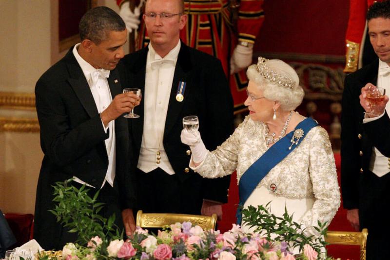 obama-toast-48632-35139.jpg