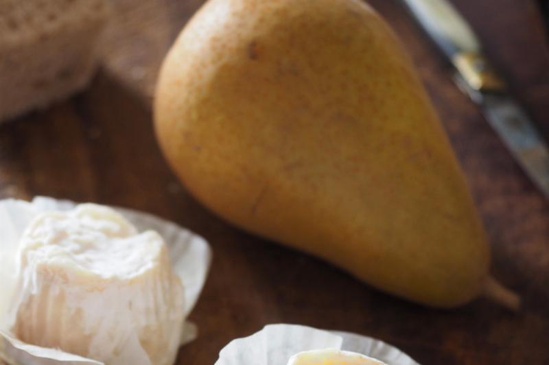 pear-cheese