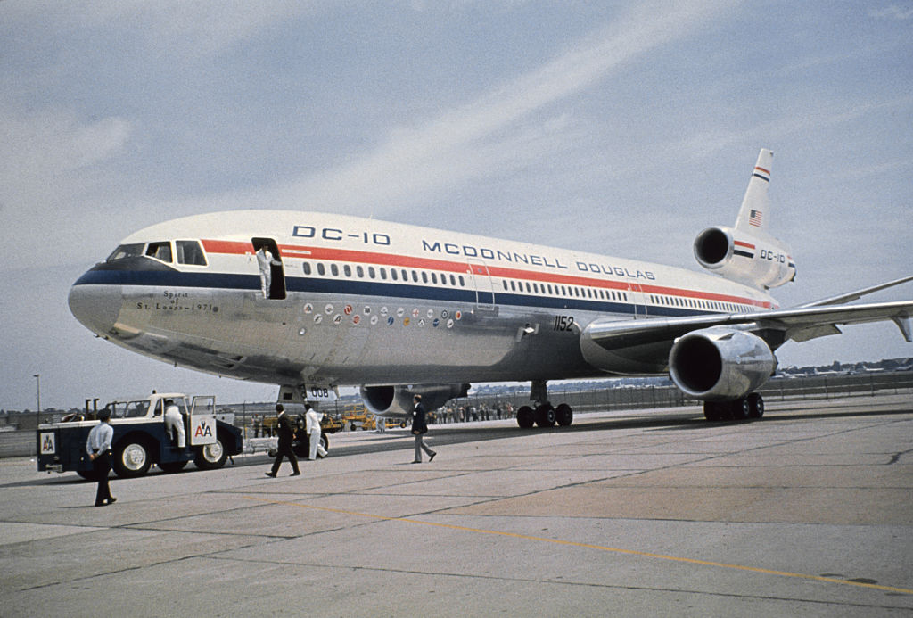 Douglas DC-10