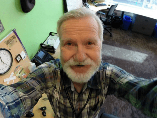 12 Adrian Regalo Vicki 11