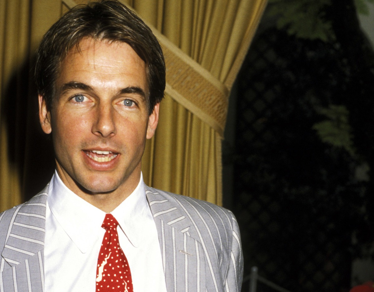 mark harmon at the 46th annual golden apple awards in 1986