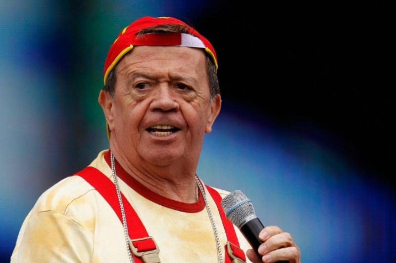 chabelo-during-a-performance