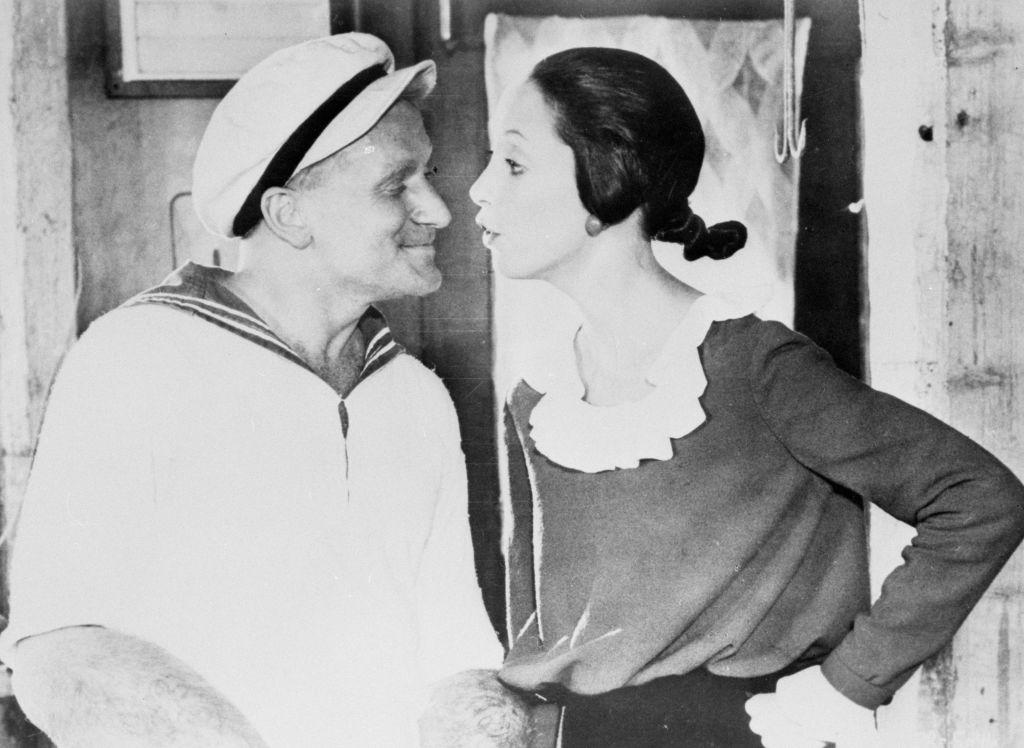 Robin Williams and Shelley Duvall as Popeye and Olive Oyl in 'Popeye'