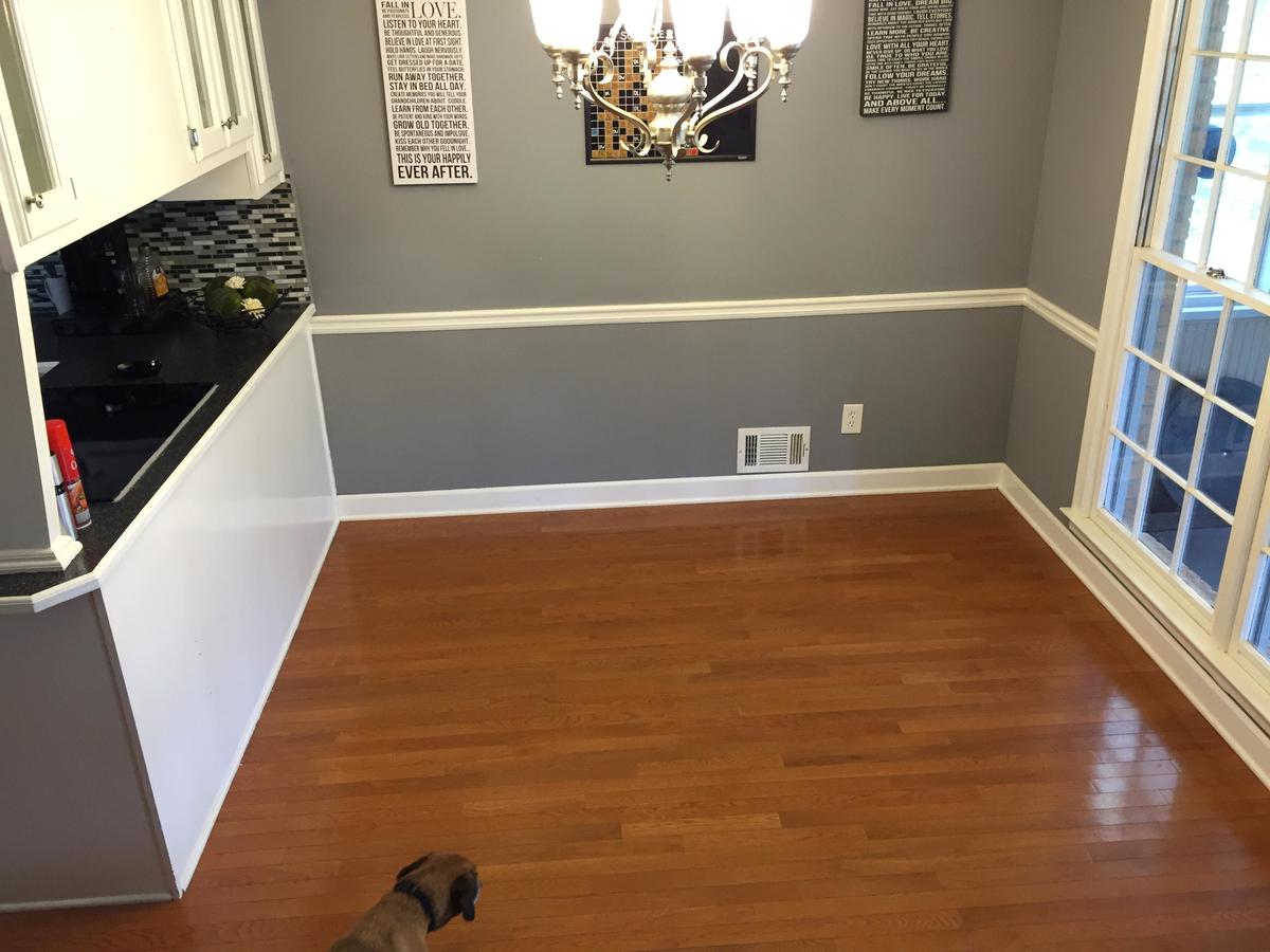 an empty dining room