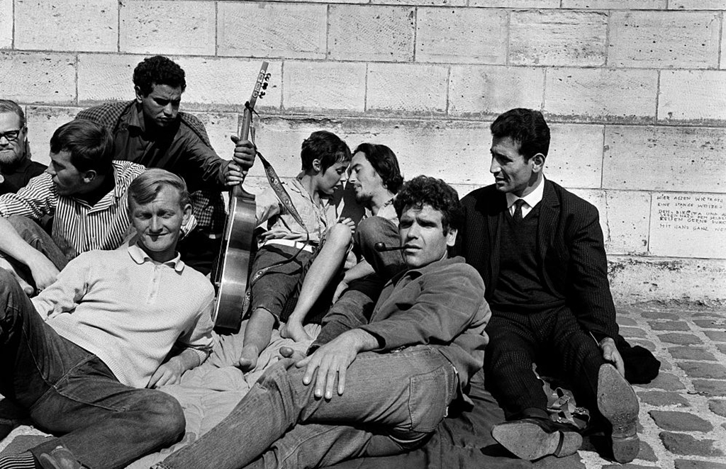 Beatniks on the street 