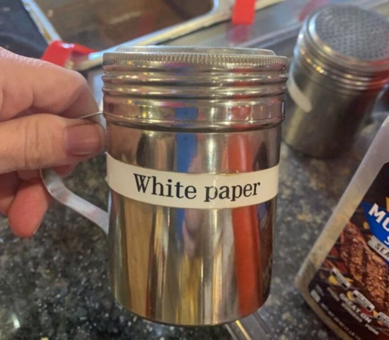white pepper shaker