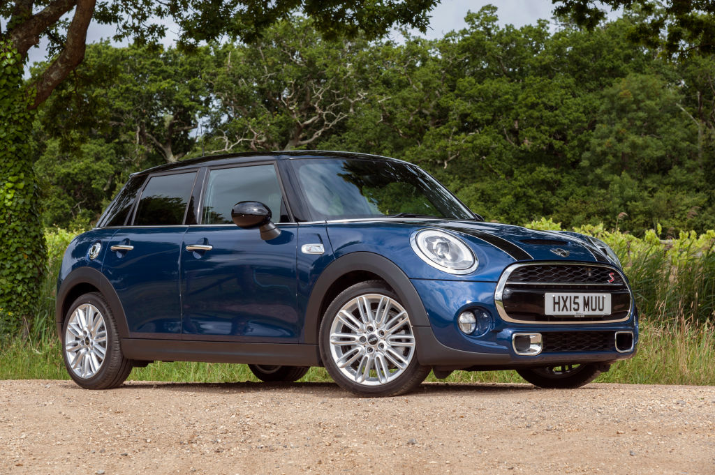 2015 Mini Cooper S 5 door. 