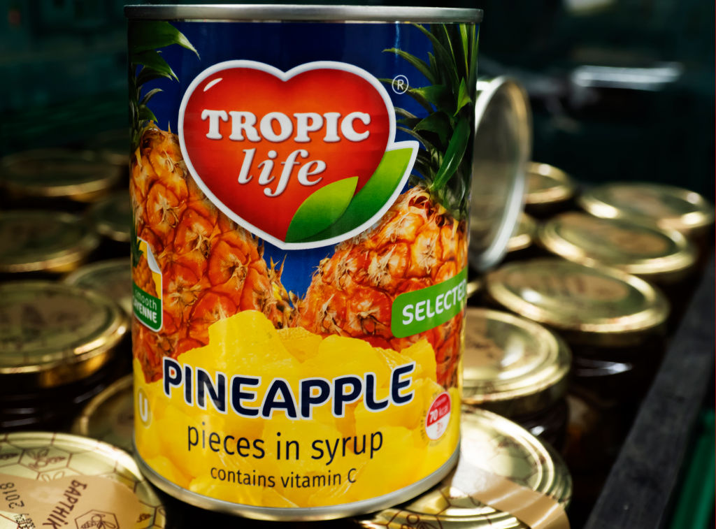 canned pineapple pieces in syrup