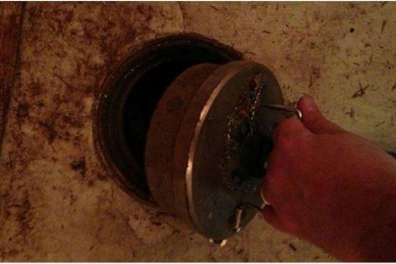 They Cracked The Safe!