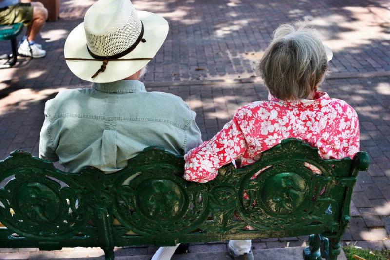 retirement-arizona-1183473701-82812