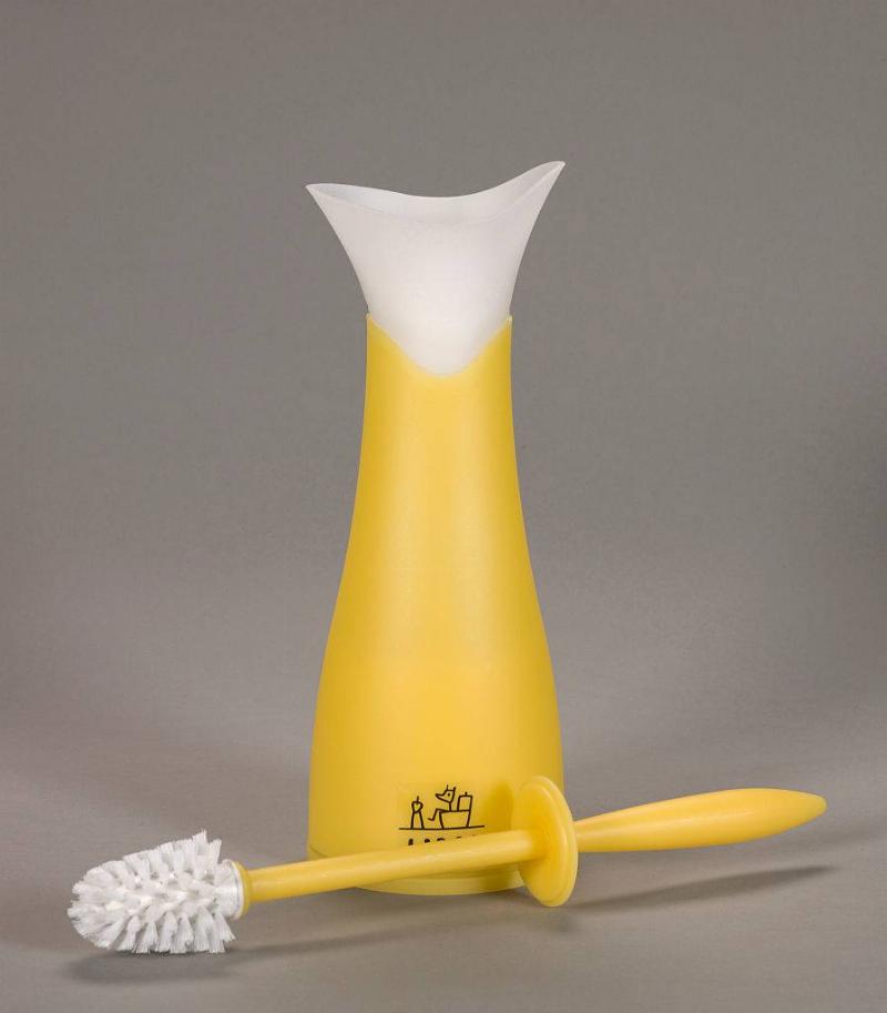 toilet brush