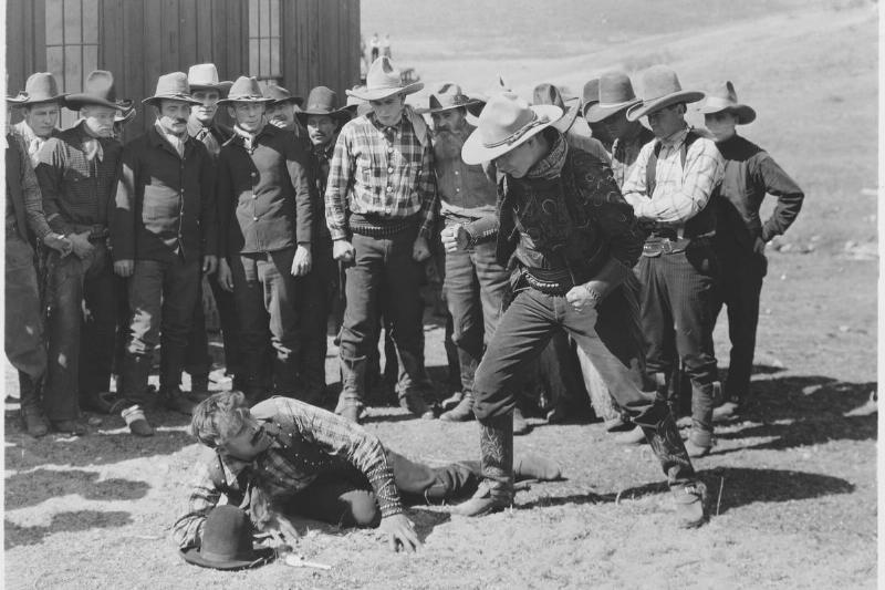 Cowboys Fight in Travelin' On