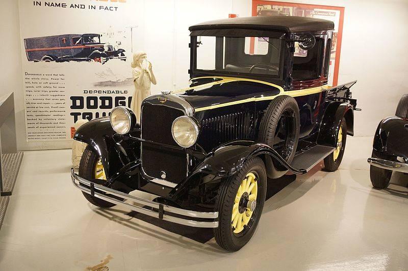 1929_Dodge_Brothers_Merchants_Express_Pick-Up_(31063594484)