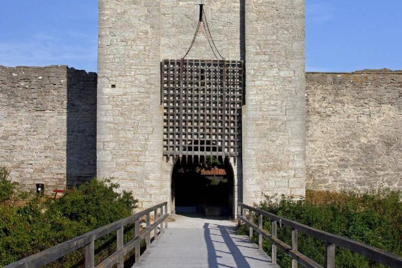 Portcullis Gates Had Sharp Points To Attack Intruders