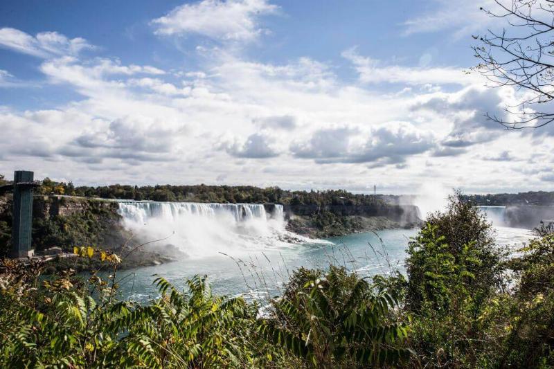romano-niagaraf171008_np3yv-99385-36910
