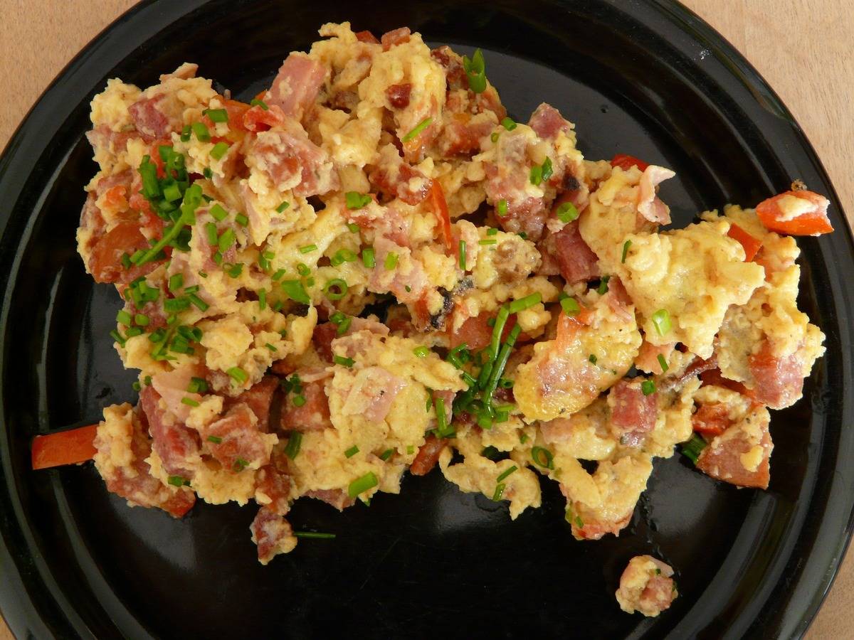 scrambled eggs on a plate