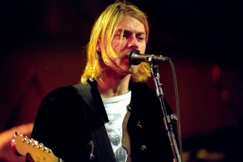 MTV Live and Loud: Nirvana Performs Live - December 1993