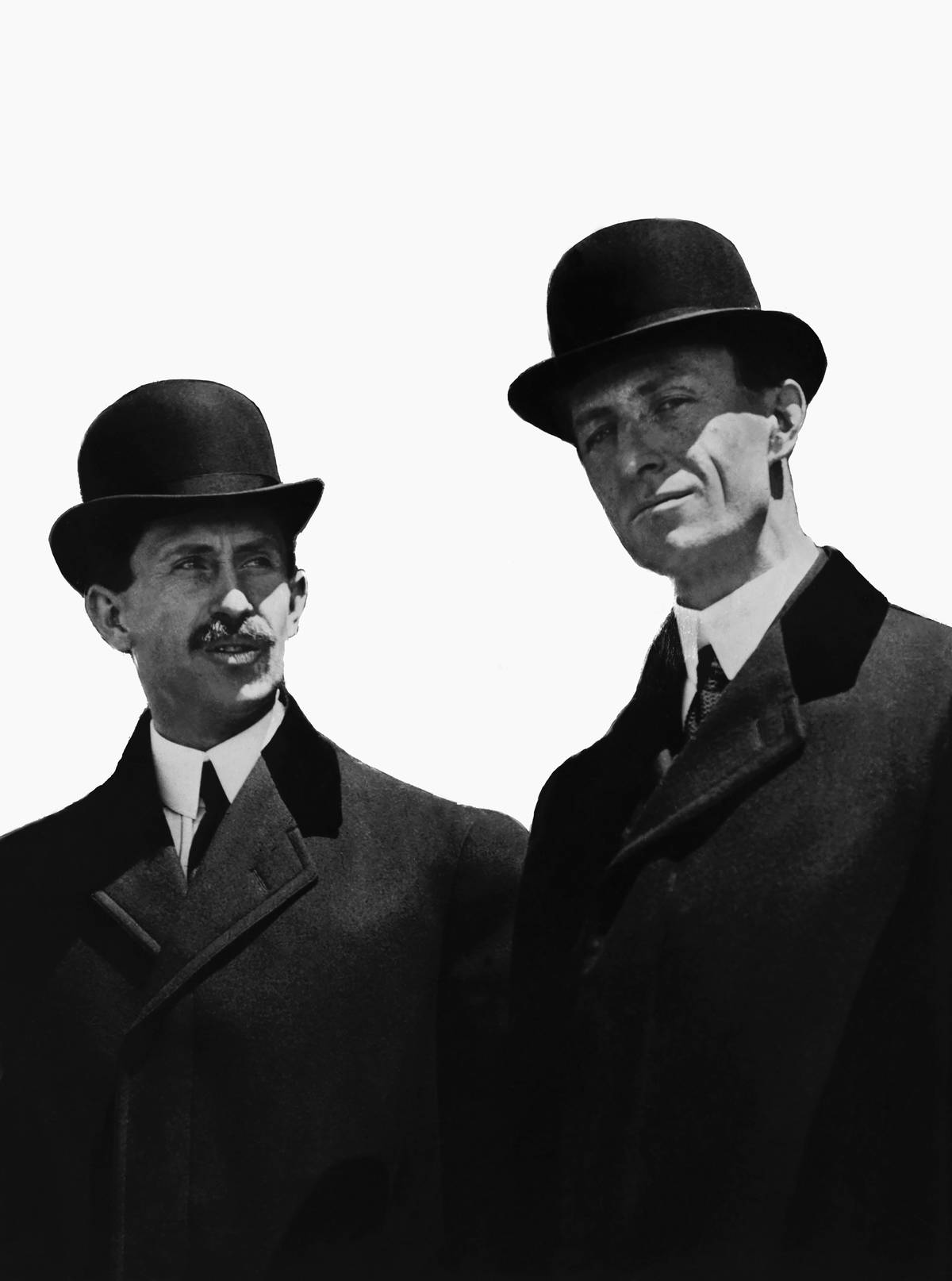 A black and white photo of Orville and Wilbur Wrigh