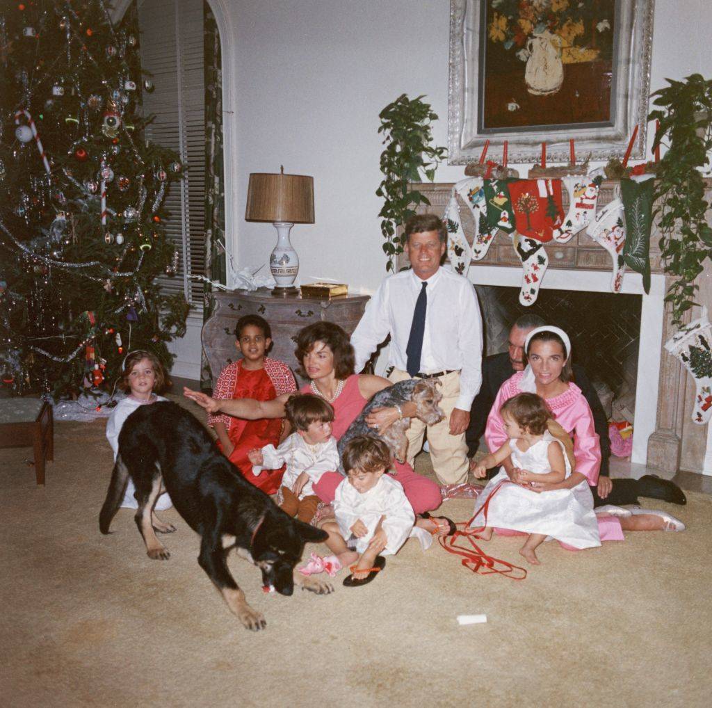 kennedy family on christmas 1962