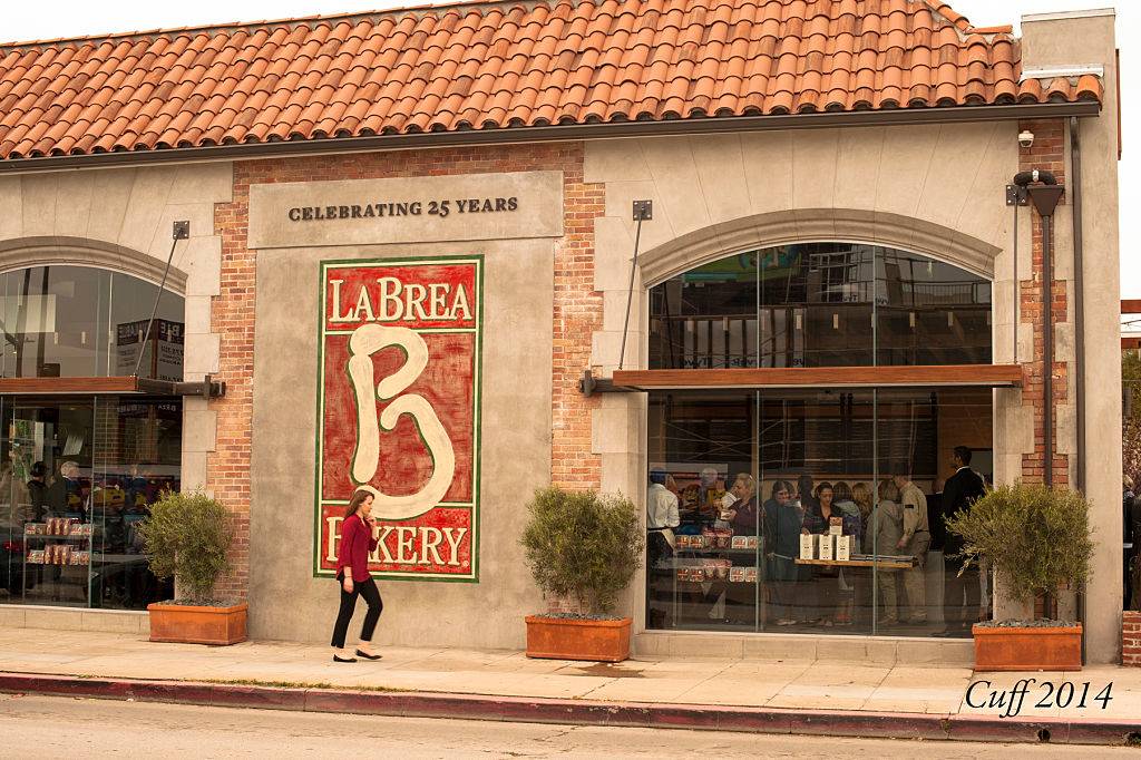 la brea bakery exterior