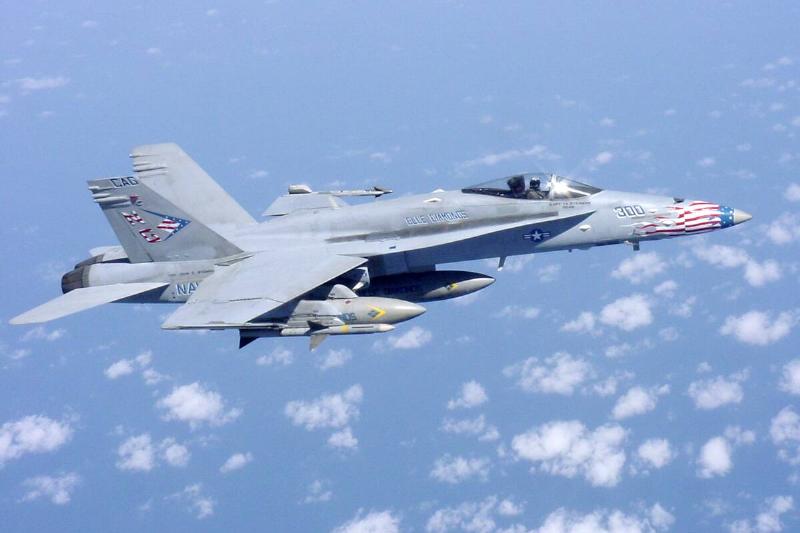 FA-18-NAVY-Blue-Diamond