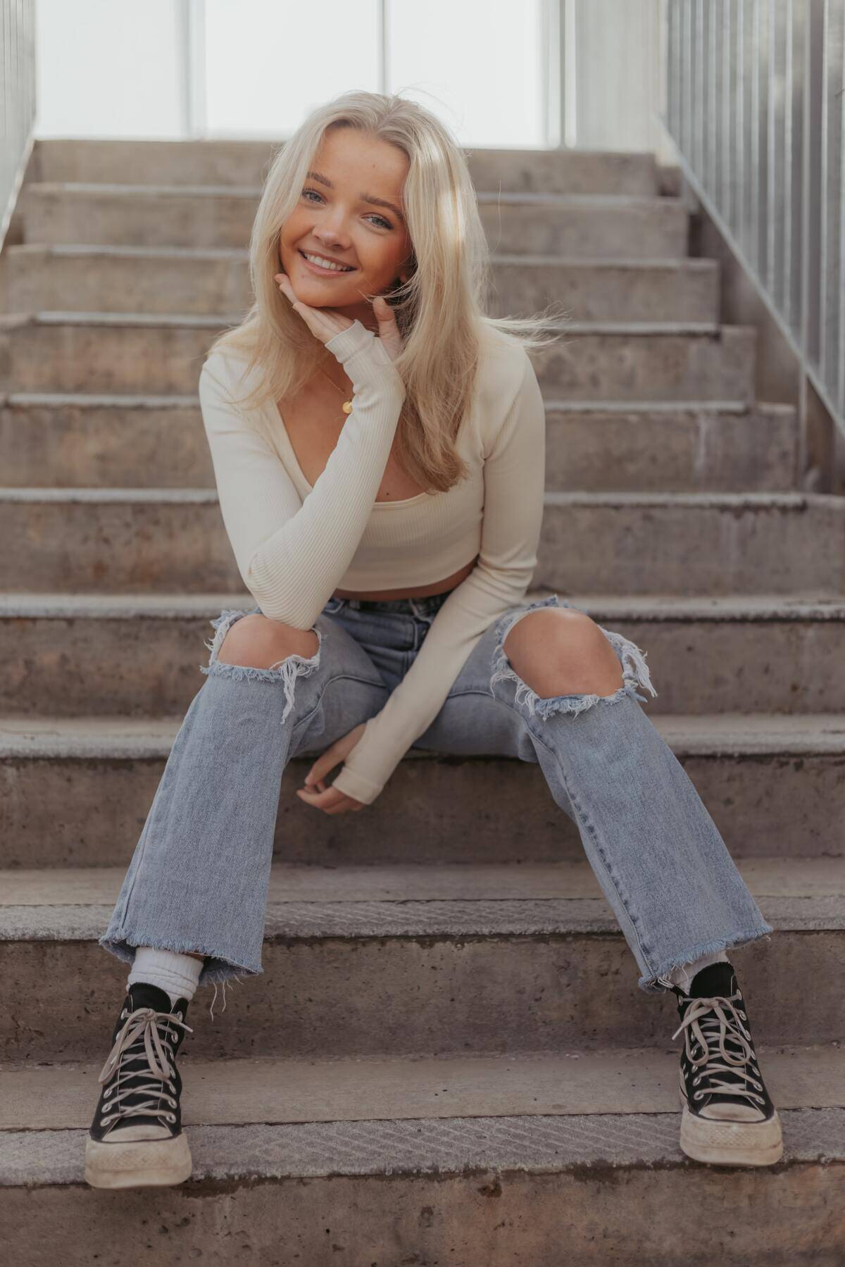 haley-hydorn-oFxuJKllBps-unsplash