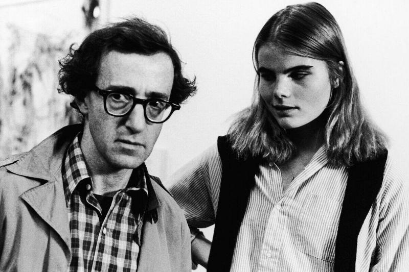 Woody Allen and Mariel Hemingway as Isaac and Tracy in Manhattan