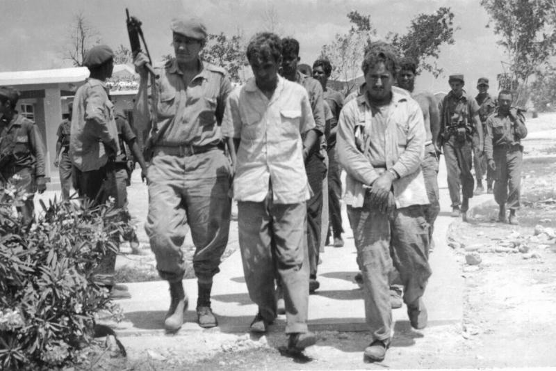 Landing at the Bay of Pigs. Mercenaries made prisoners
