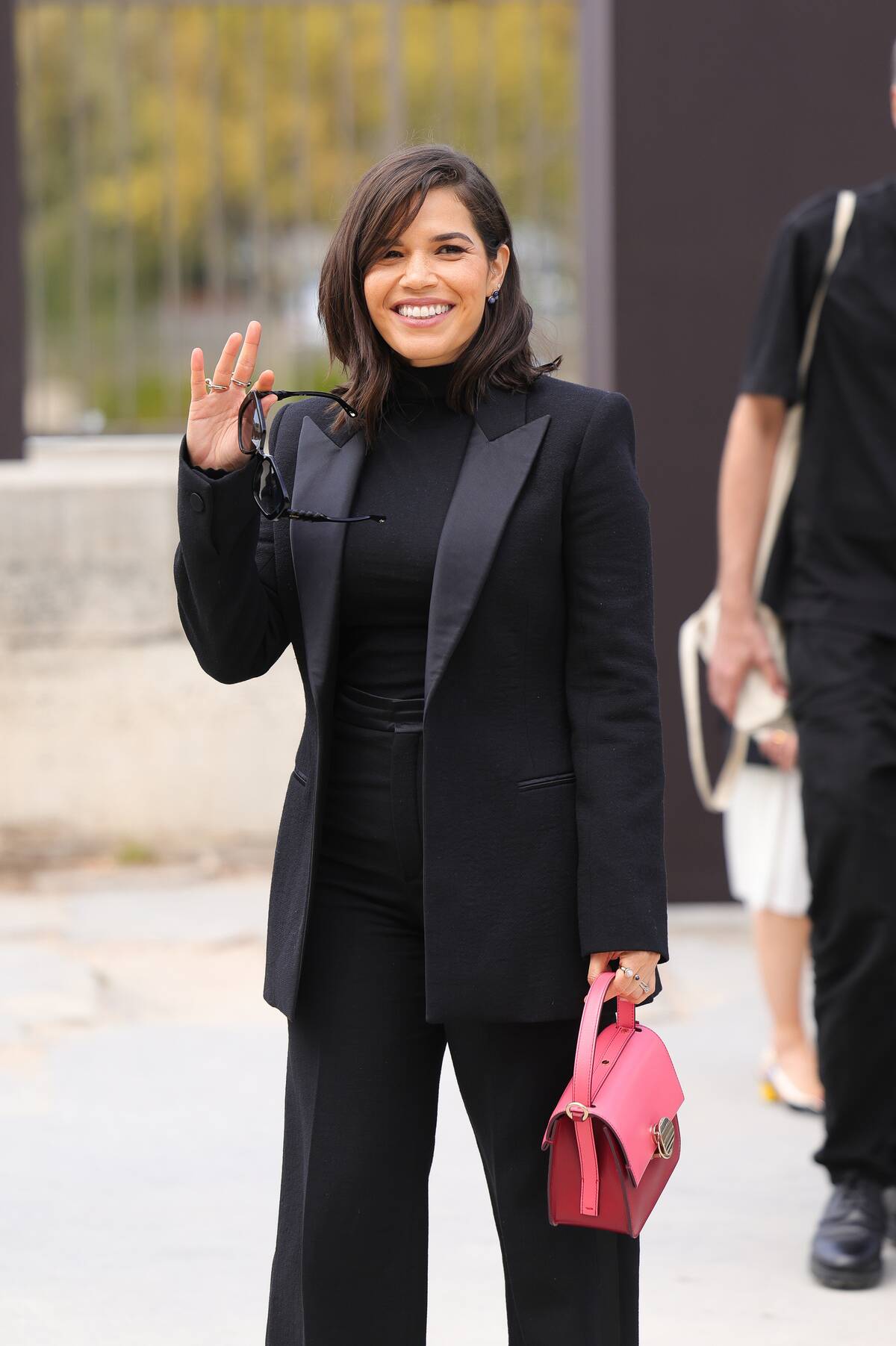 Chloé : Outside Arrivals - Paris Fashion Week - Womenswear Spring/Summer 2024