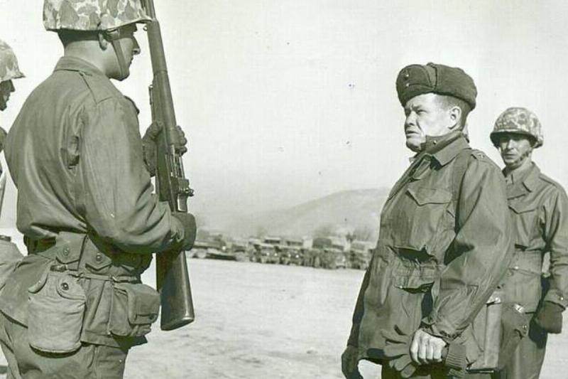 640px-Lewis_Puller_Inspecting_Guard,_1951_(15319327093)