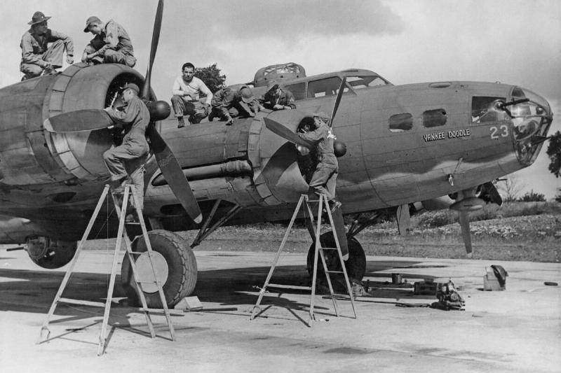 Flying Fortress Maintenance