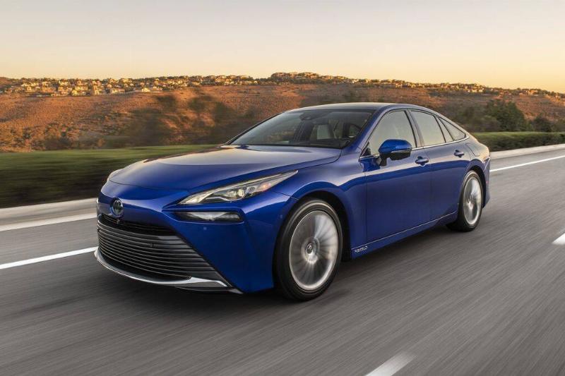 2024-toyota-mirai-102-65a6e22caa214