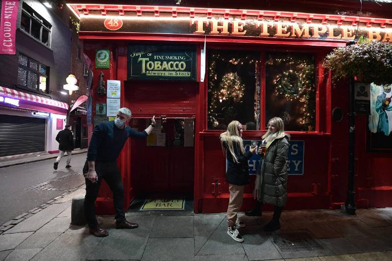Ireland Begins Nightly Curfew For Pubs And Restaurants