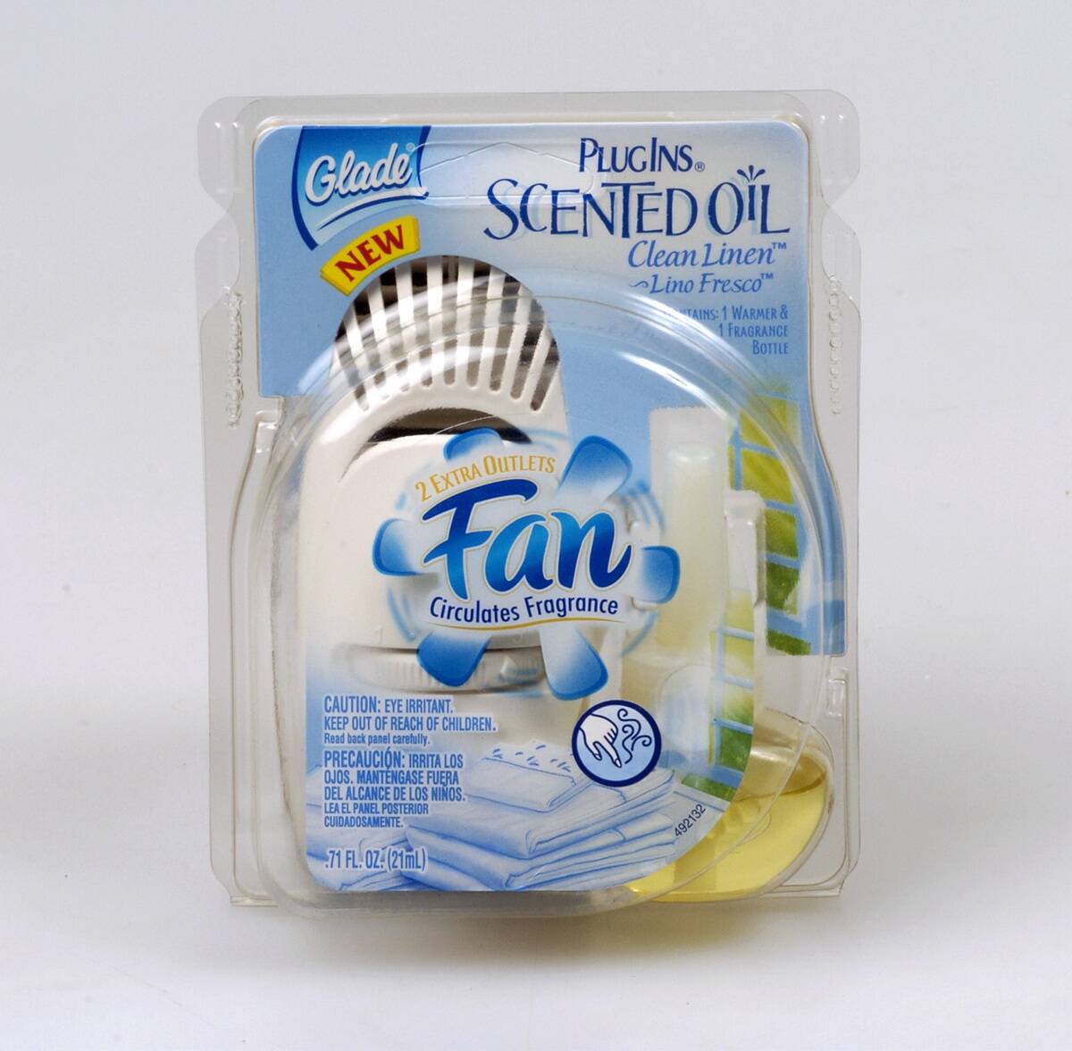 Glade scented oil plug-in fan.