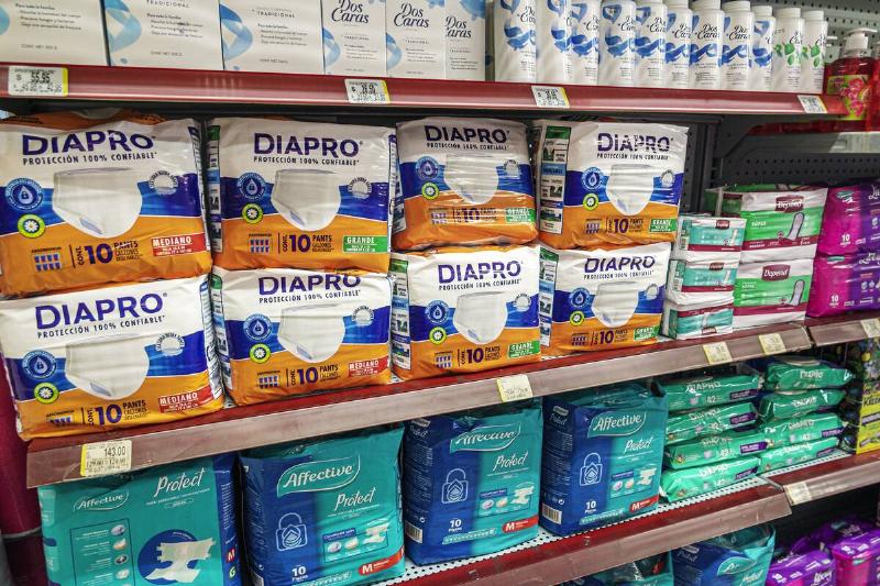 Merida, Mexico, Barrio de Santiago Centro, Calle 72, Super Aki Santiago, supermarket, disposable adult diapers pads, Diapro, Affective