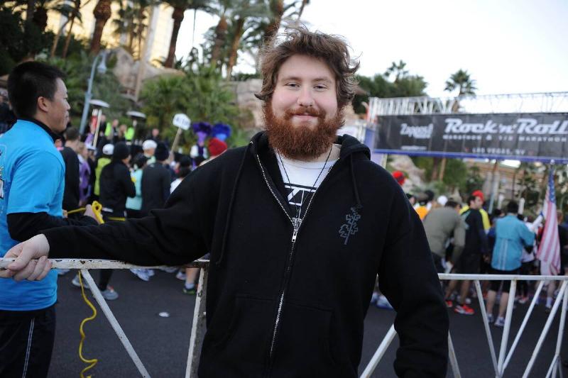 Casey Abrams And IBD Icons At The Zappos.com Rock 'n' Roll Las Vegas Marathon