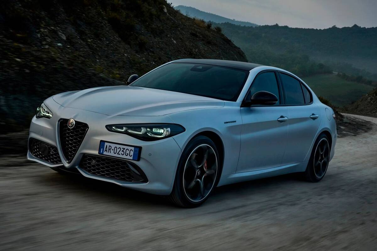 2024 Alfa Romeo Stelvio