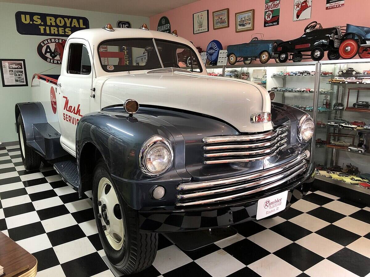 1948_Nash_Haul_Thrift_dealership_tow_truck_at_Rambler_Ranch_1of4