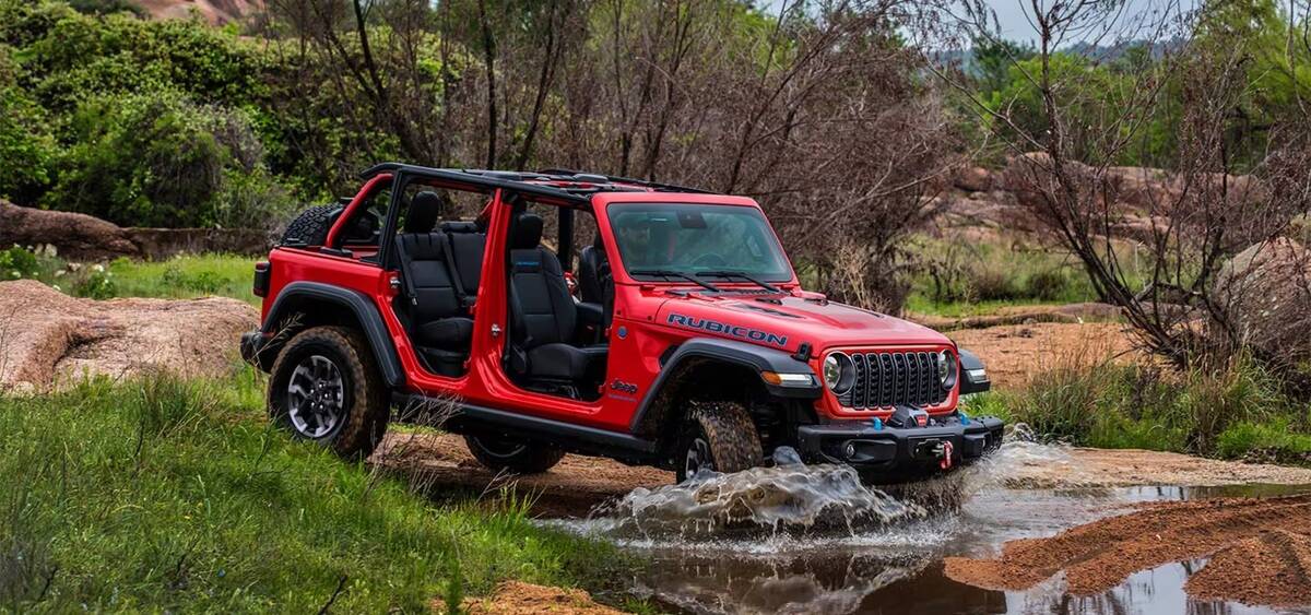 my25-jeep-wrangler-gallery-07-capability-desktop.jpg.image.2880