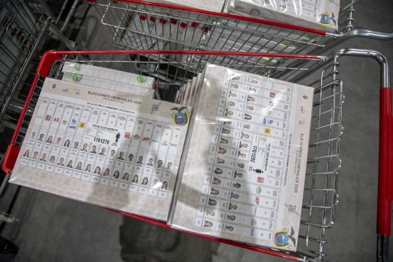 ECUADOR-POLITICS-ELECTION