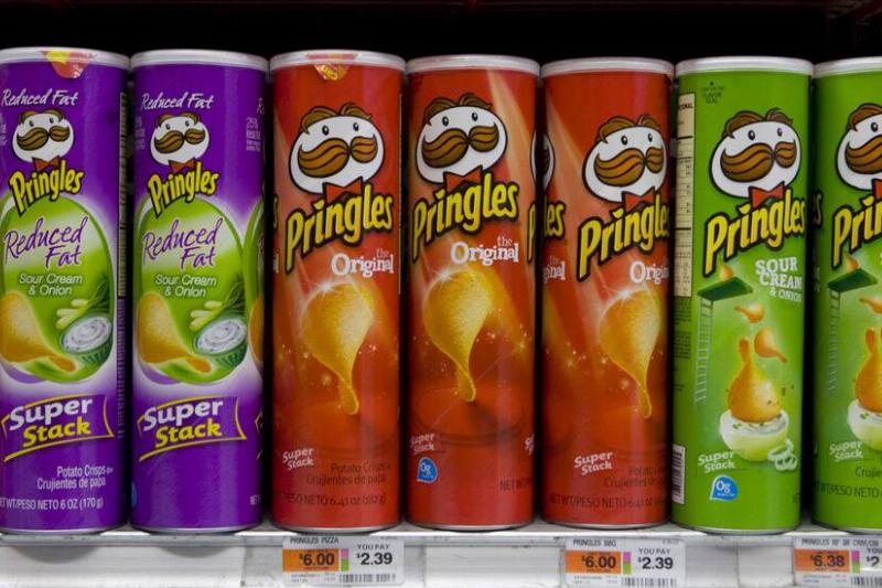 P&G Tops Estimates as Price Cuts Spur Volume Gains