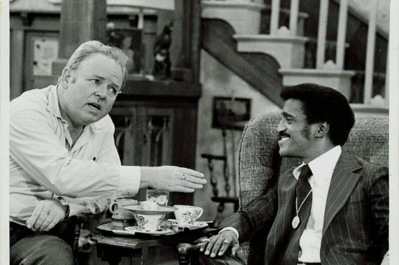 all-in-the-family_XheeVi