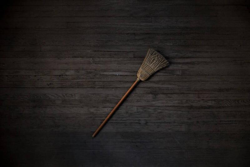 neal-e-johnson-V0cSTljC92k-unsplash