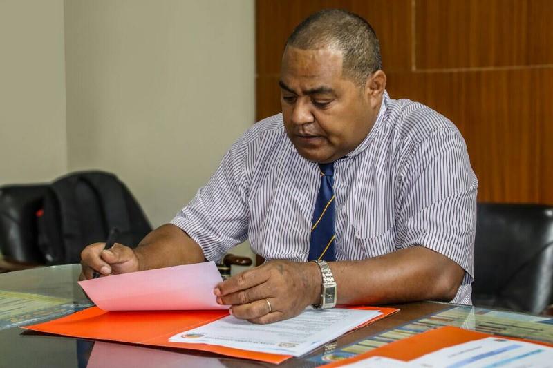 nem-malosi c8EEfOVRow-unsplash