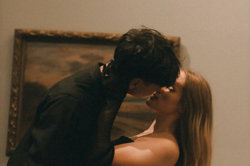 alexander-mass-BJ0VG9EvIfo-unsplash