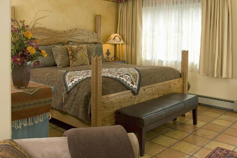 Santa fe bedroom suite