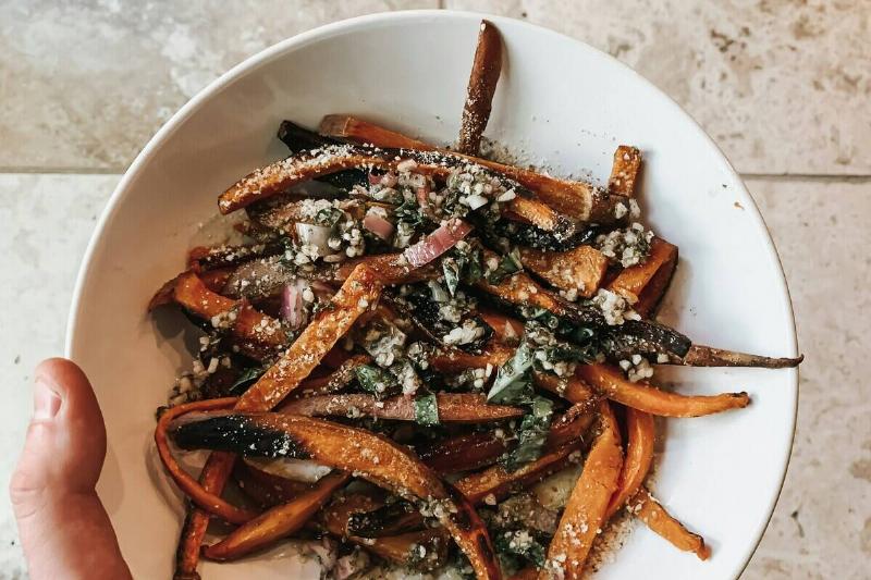 derick-mckinney-w-j-mrlDjAE-unsplash